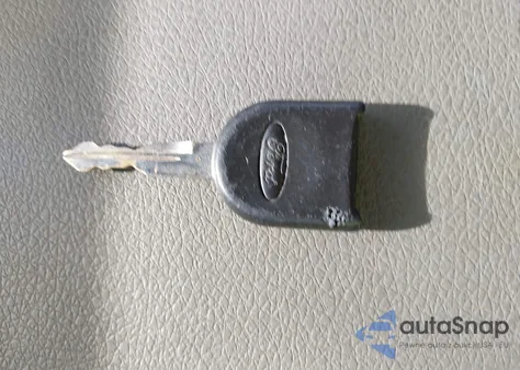 2007 Ford F-150 Stx/Xl/Xlt z USA, uszkodzony, nr VIN 1FTRX12W27FA32272